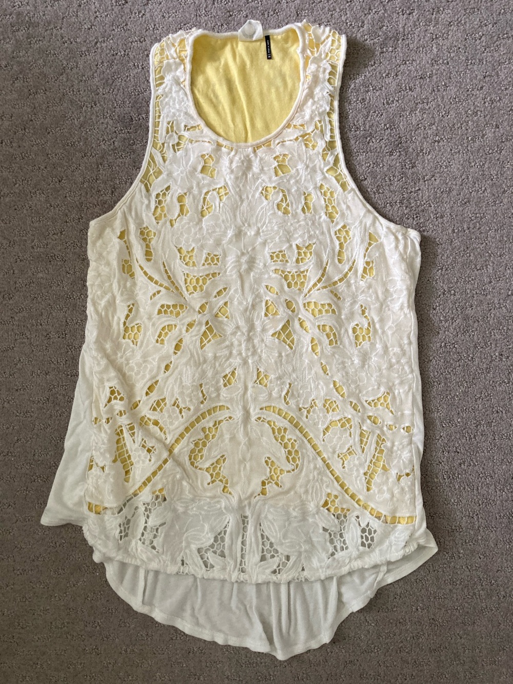 Anthropologie Akemi + Kin lace crochet tank top, XS.